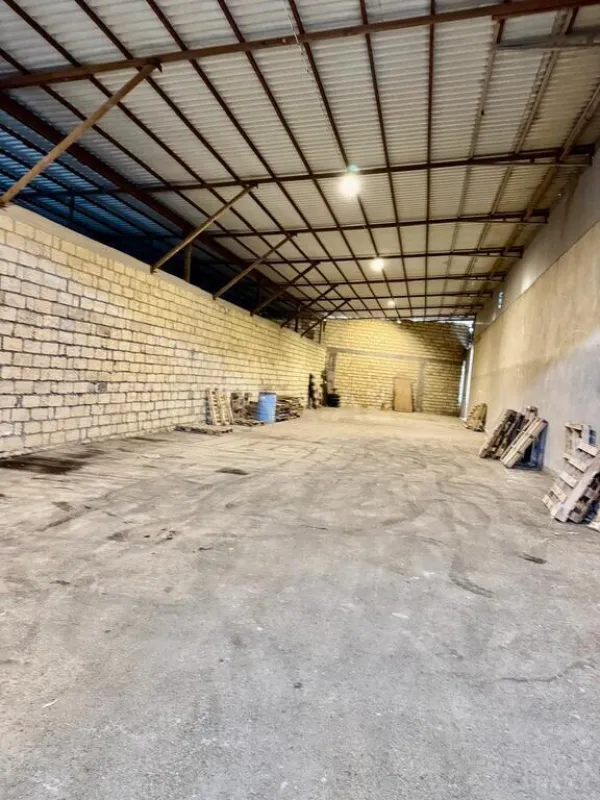 Kirayə verilir obyekt 1200 m²