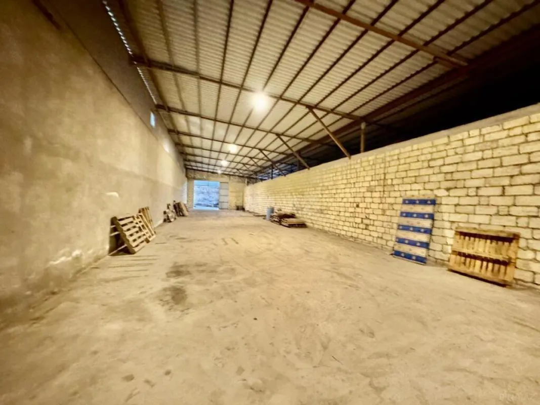 Kirayə verilir obyekt 1200 m²