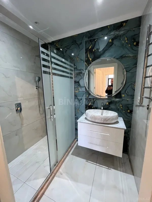 Satılır 3 otaqlı mənzil 119 m²