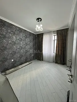 Satılır 2 otaqlı mənzil 85 m²