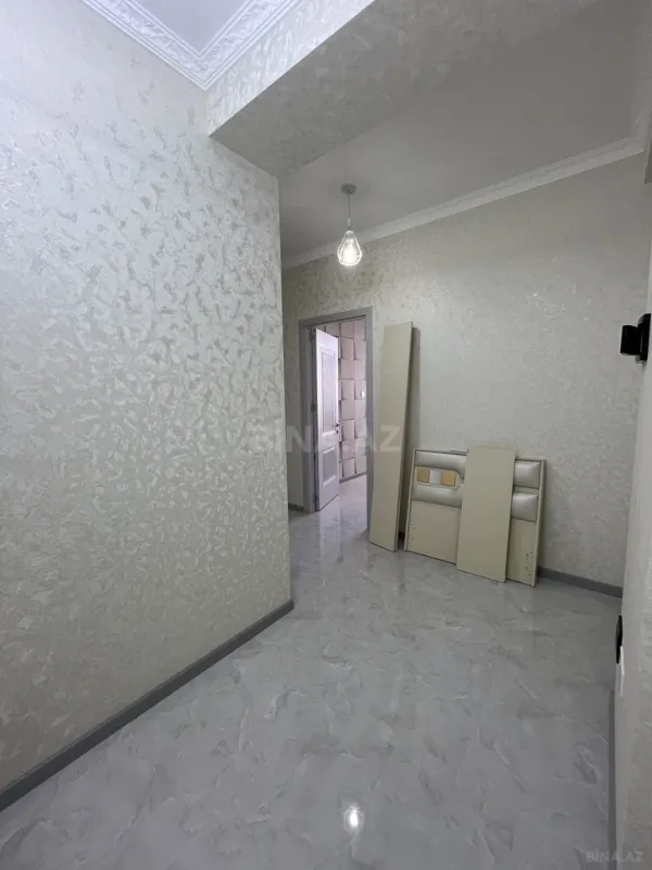 Satılır 2 otaqlı mənzil 85 m²