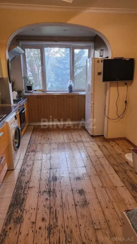 Satılır 3 otaqlı mənzil 85 m²