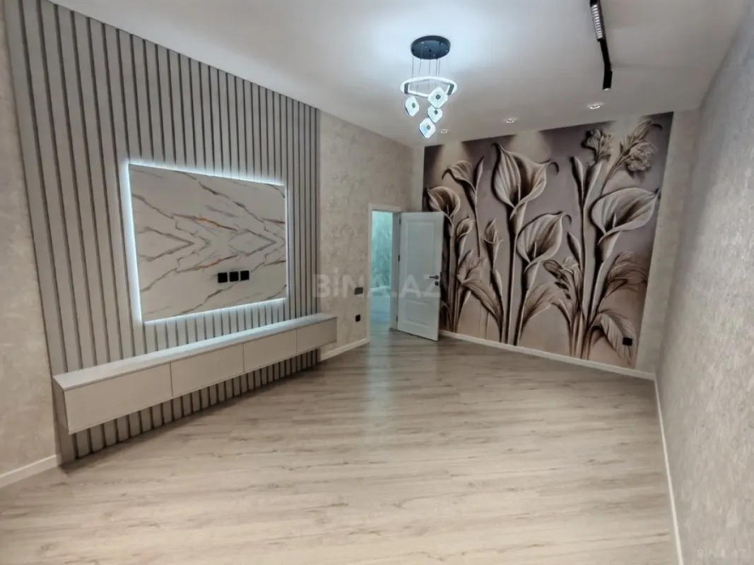 Satılır 6 otaqlı həyət evi 180 m²