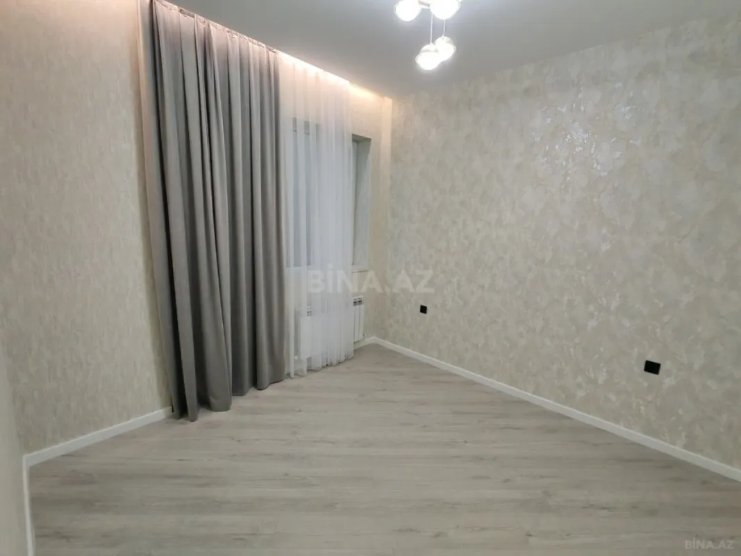 Satılır 6 otaqlı həyət evi 180 m²