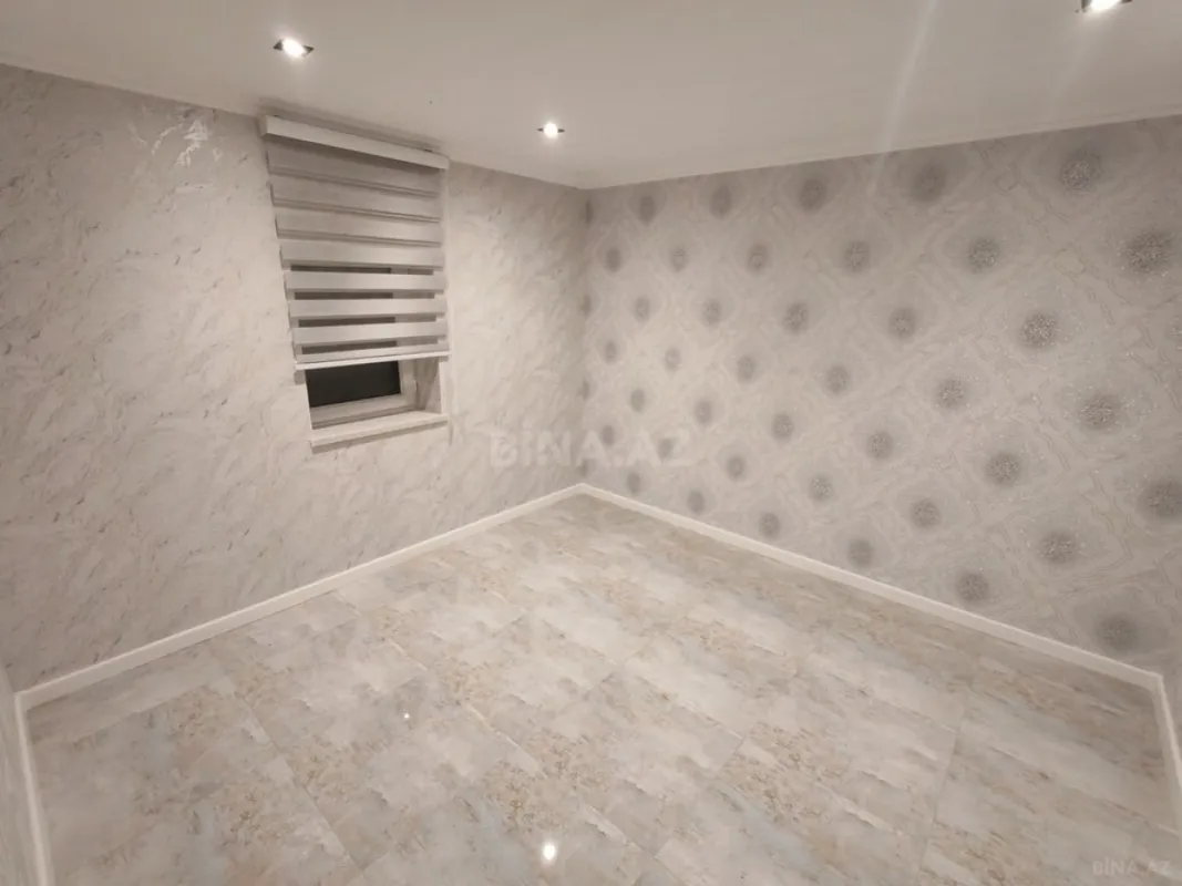 Satılır 6 otaqlı həyət evi 180 m²