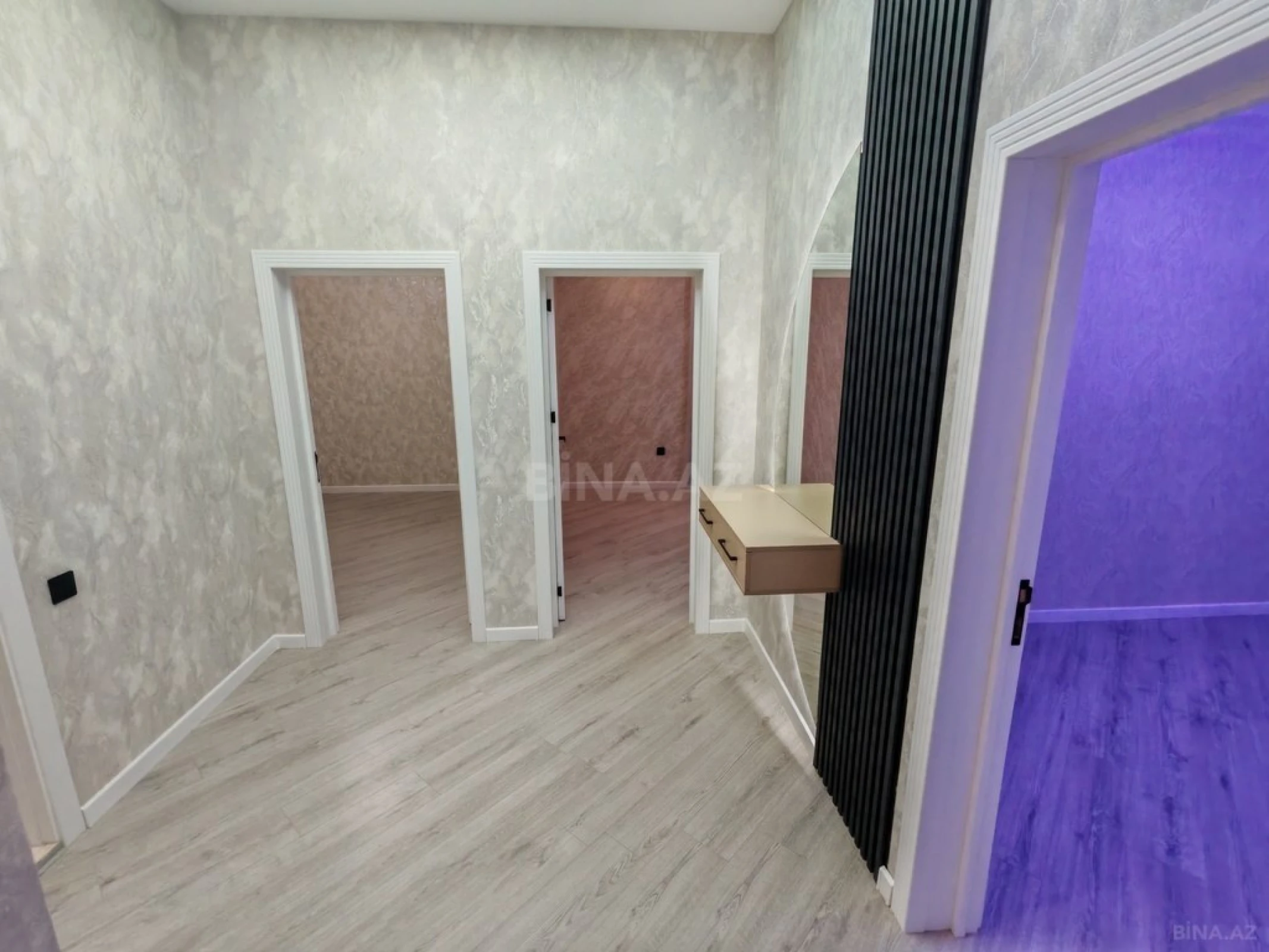 Satılır 6 otaqlı həyət evi 180 m²