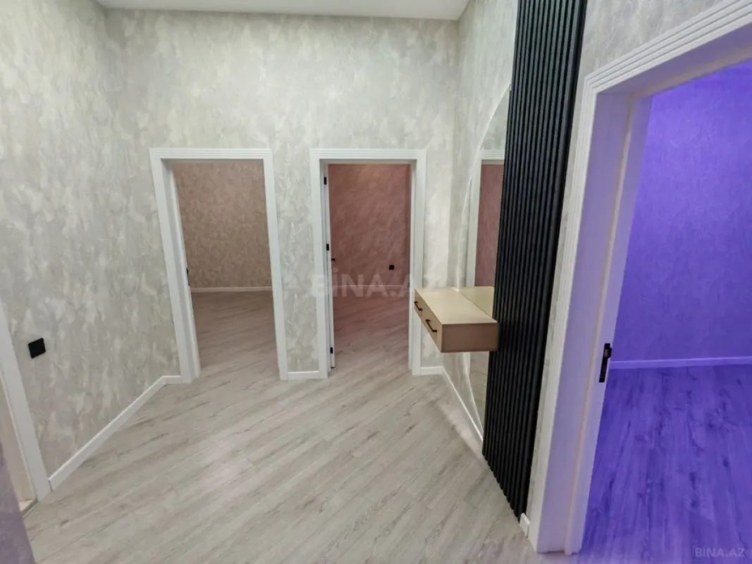 Satılır 6 otaqlı həyət evi 180 m²