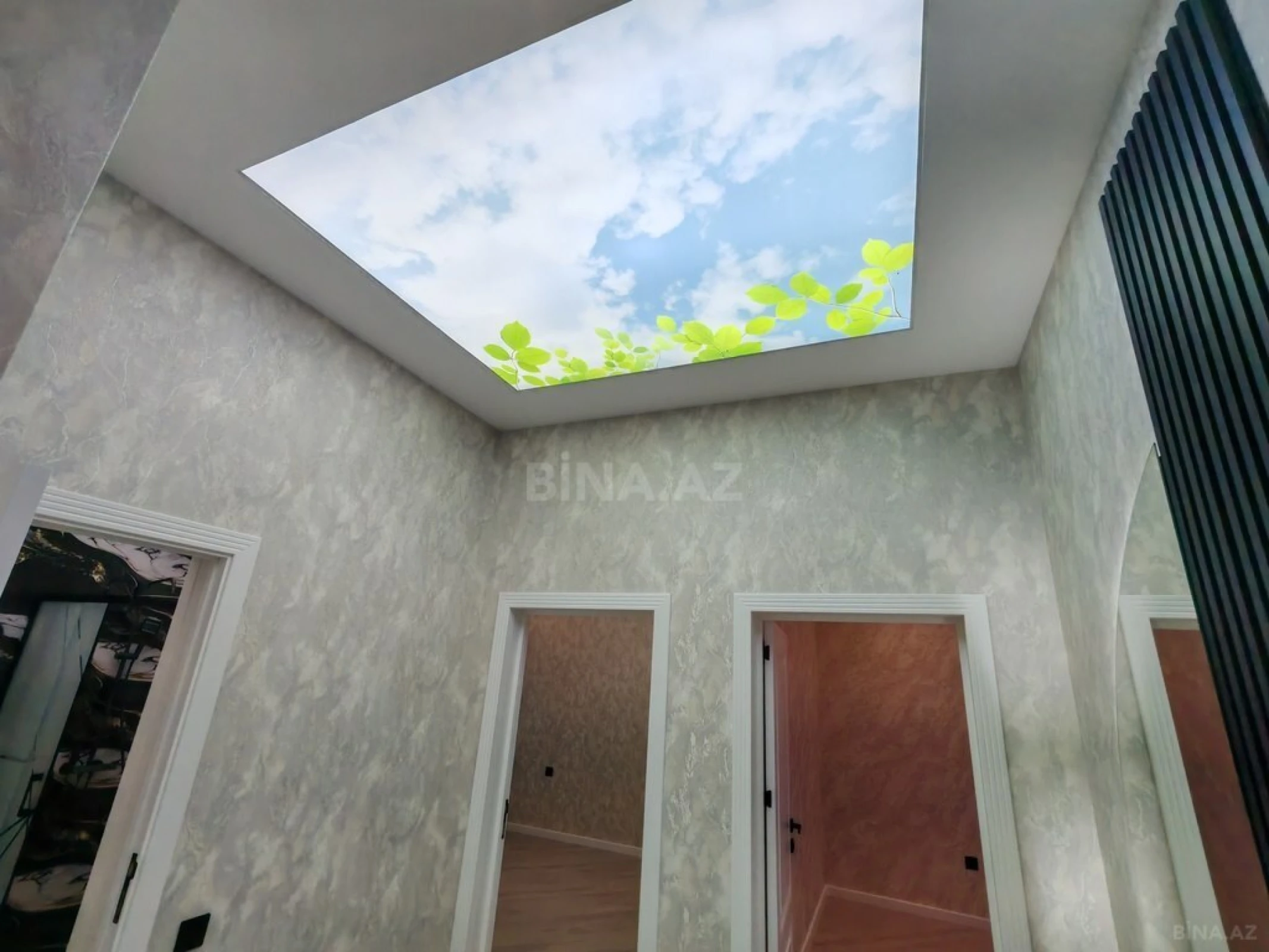 Satılır 6 otaqlı həyət evi 180 m²