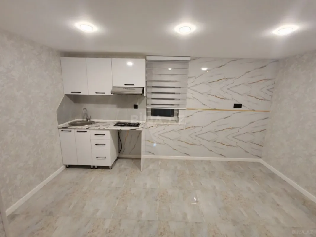 Satılır 6 otaqlı həyət evi 180 m²
