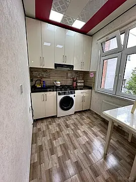 Satılır 3 otaqlı mənzil 70 m²