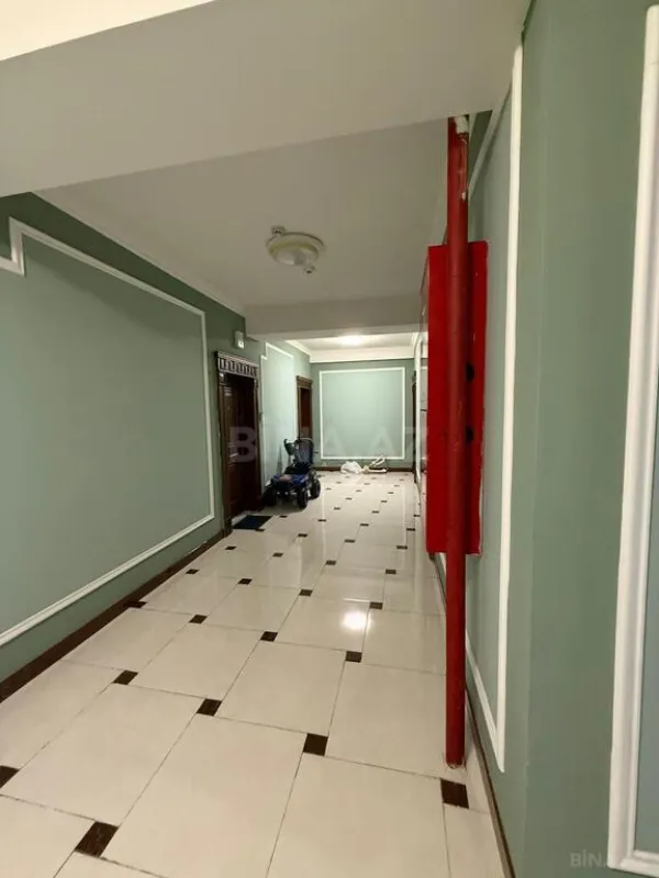 Kirayə verilir 2 otaqlı mənzil 75 m²
