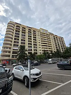 Satılır 3 otaqlı mənzil 108 m² — Bakı, Bakıxanov 3 otaq 108.00 m²