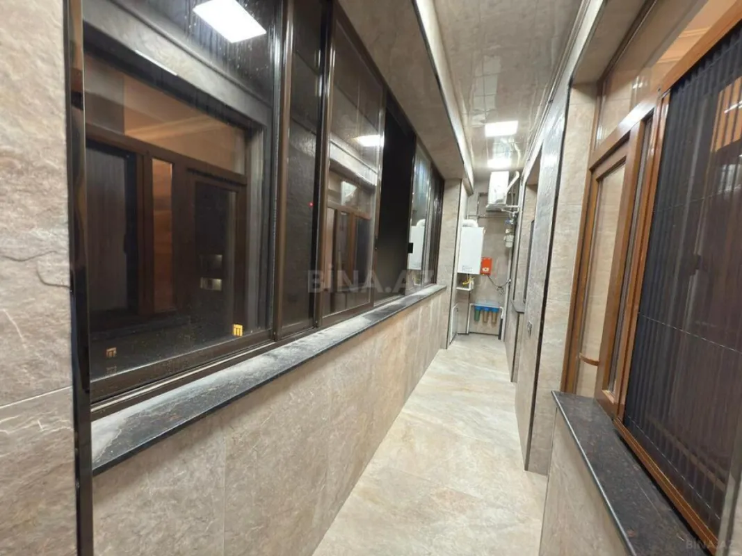 Satılır 3 otaqlı mənzil 108 m²