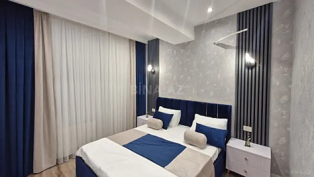 Satılır 4 otaqlı mənzil 107 m²