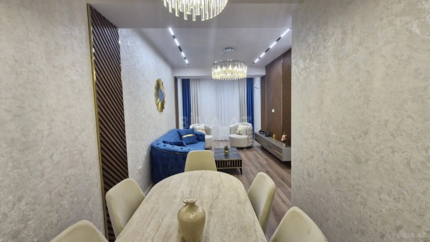 Satılır 4 otaqlı mənzil 107 m²