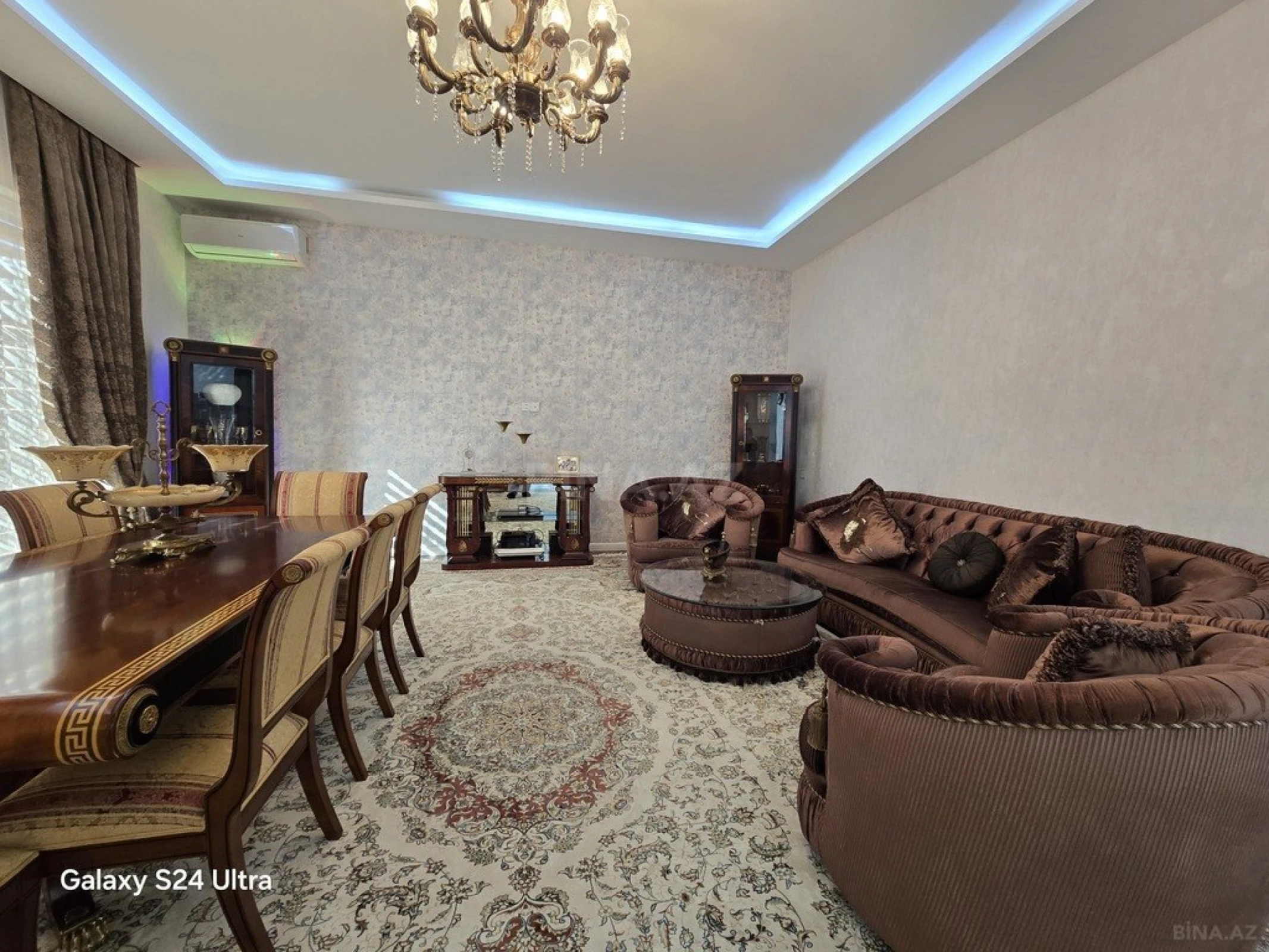Satılır 4 otaqlı həyət evi 200 m²