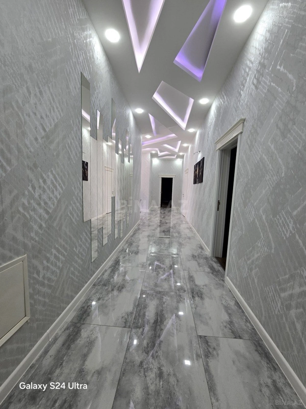 Satılır 4 otaqlı həyət evi 200 m²