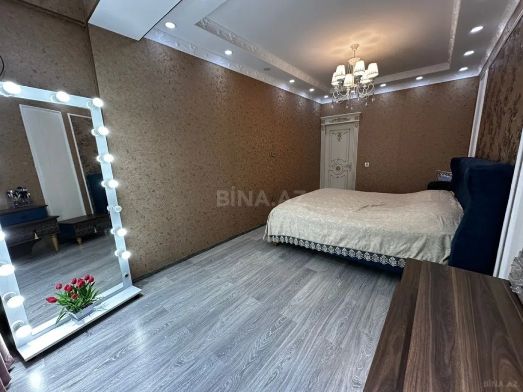 Satılır 2 otaqlı mənzil 65 m²