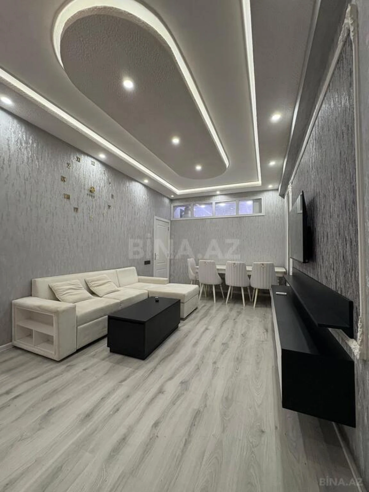 Satılır 2 otaqlı mənzil 68 m²