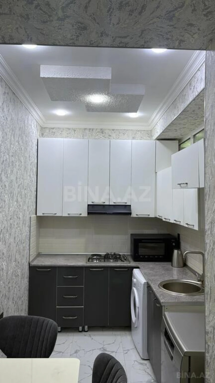 Satılır 2 otaqlı mənzil 68 m²