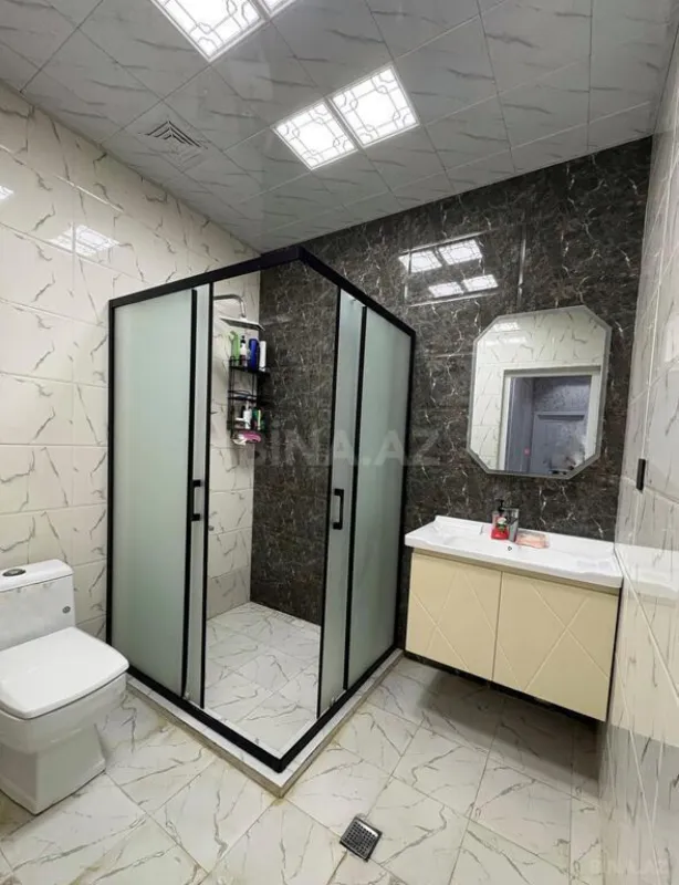 Satılır 2 otaqlı mənzil 68 m²