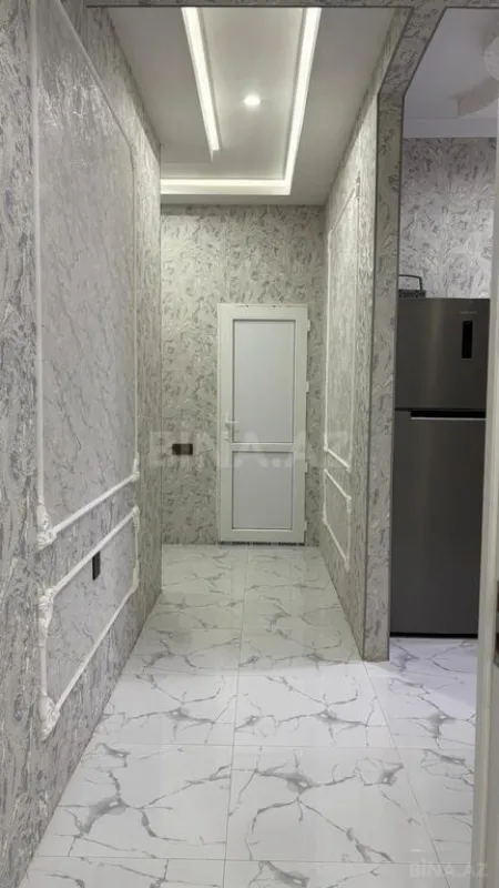 Satılır 2 otaqlı mənzil 68 m²