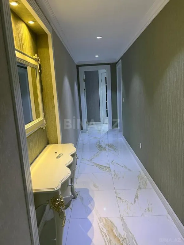 Kirayə verilir 6 otaqlı mənzil 400 m²
