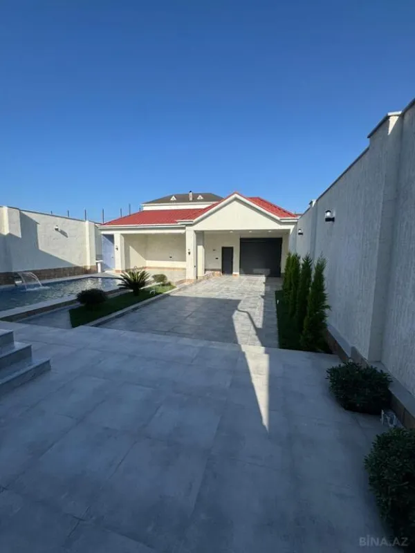 Satılır 4 otaqlı həyət evi 160 m²