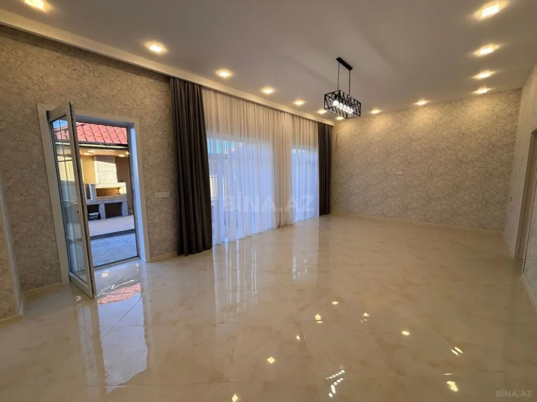 Satılır 4 otaqlı həyət evi 125 m²