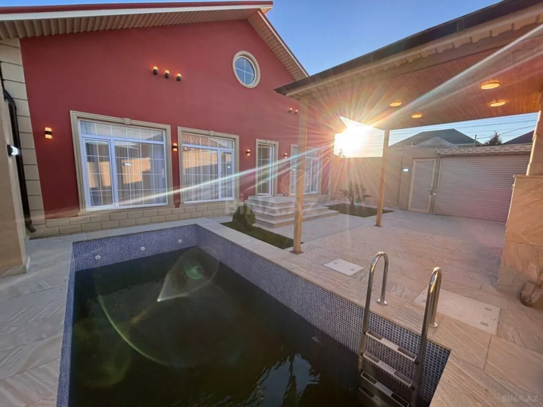 Satılır 4 otaqlı həyət evi 125 m²