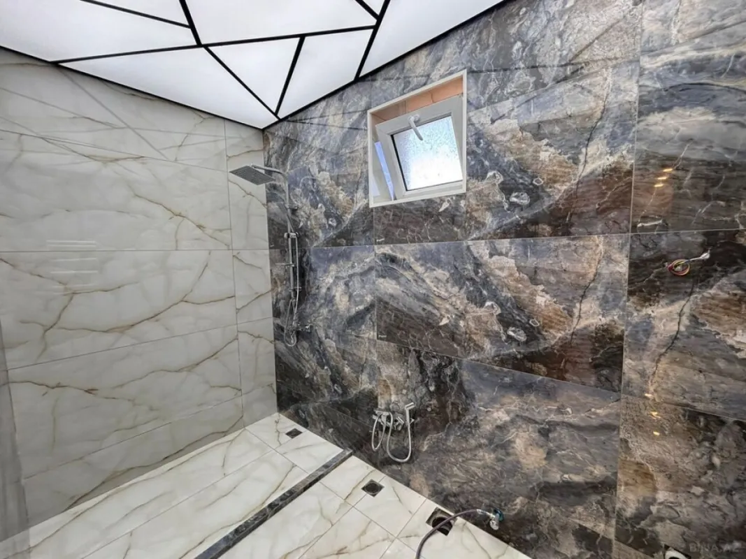 Satılır 4 otaqlı həyət evi 125 m²