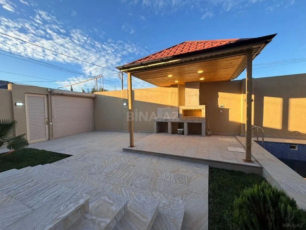 Satılır 4 otaqlı həyət evi 125 m²