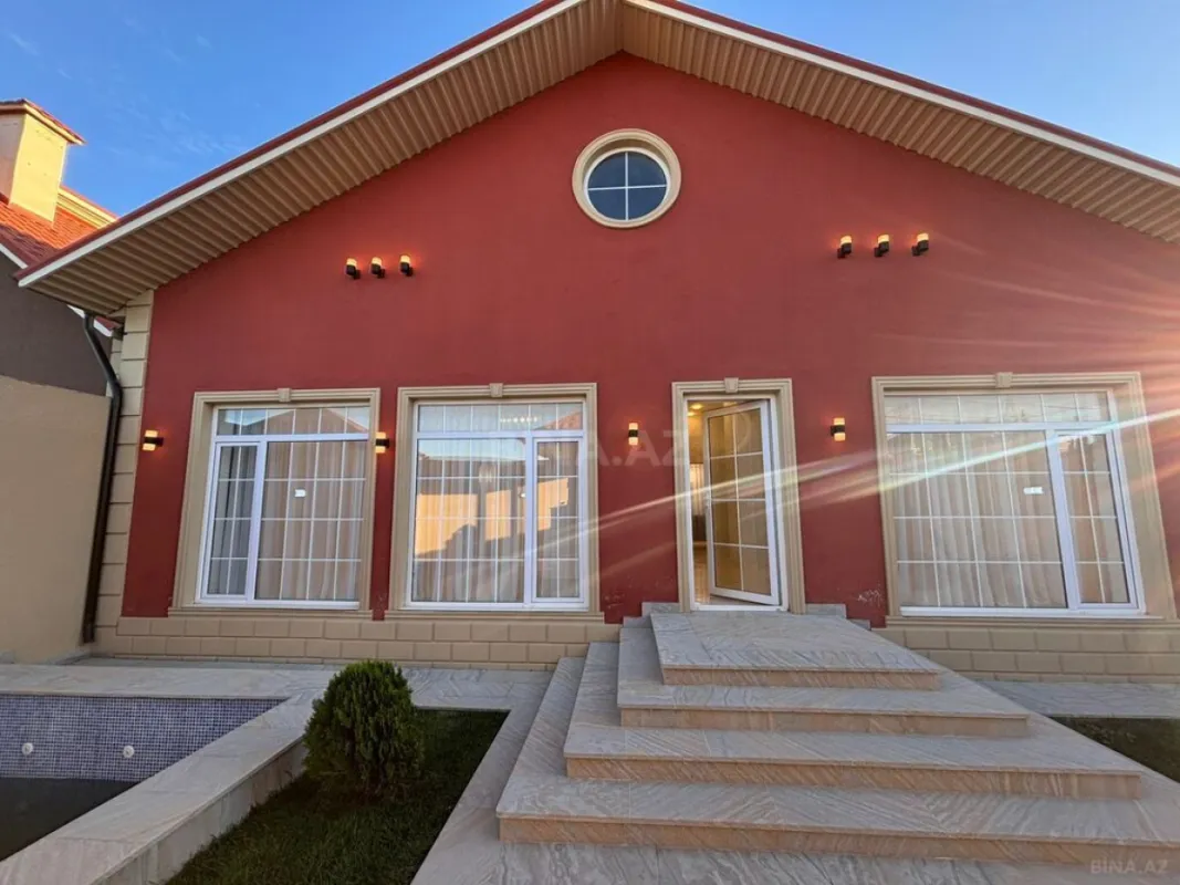 Satılır 4 otaqlı həyət evi 125 m²