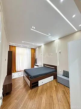 Kirayə verilir 2 otaqlı mənzil 80 m²