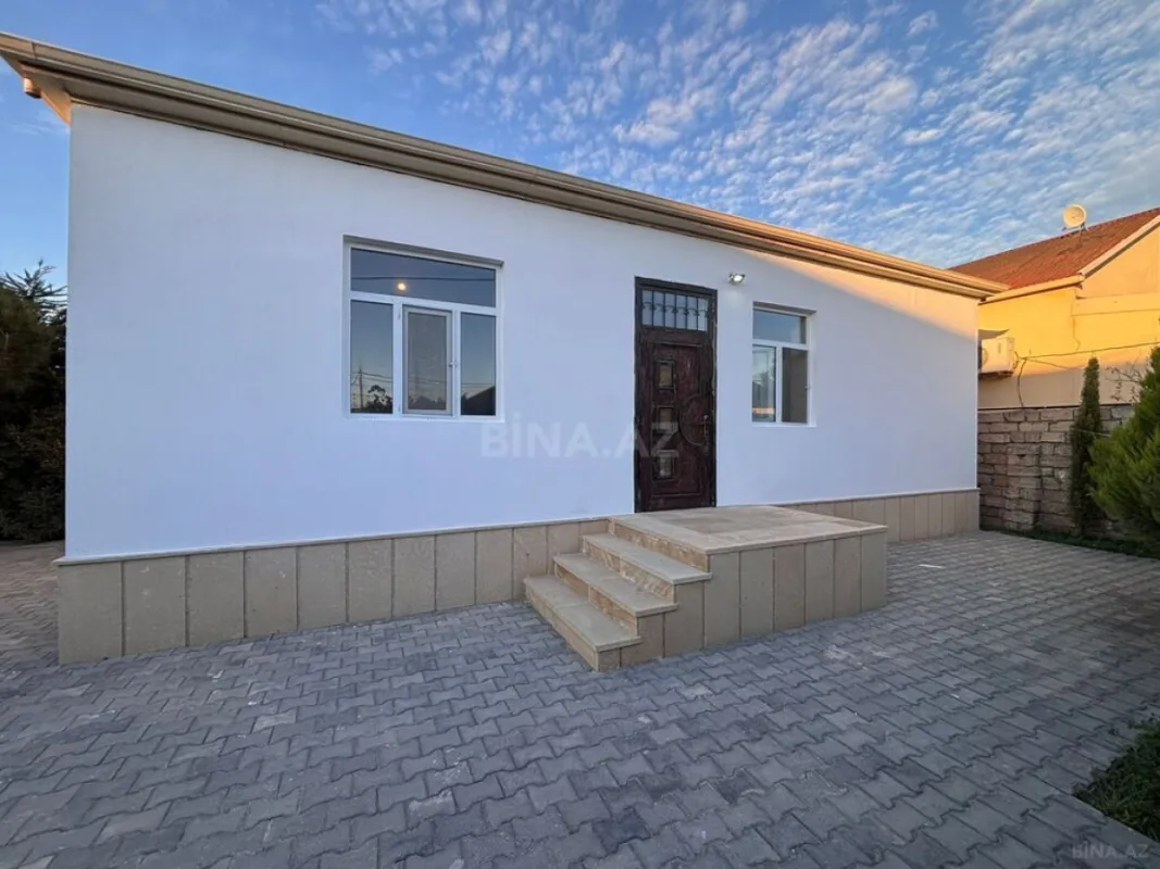 Satılır 3 otaqlı həyət evi 110 m²