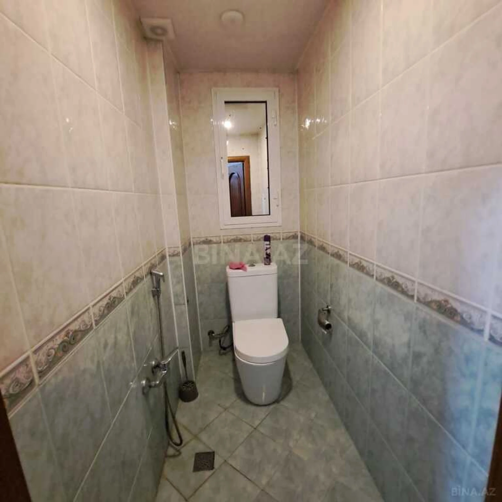 Satılır 3 otaqlı mənzil 160 m²