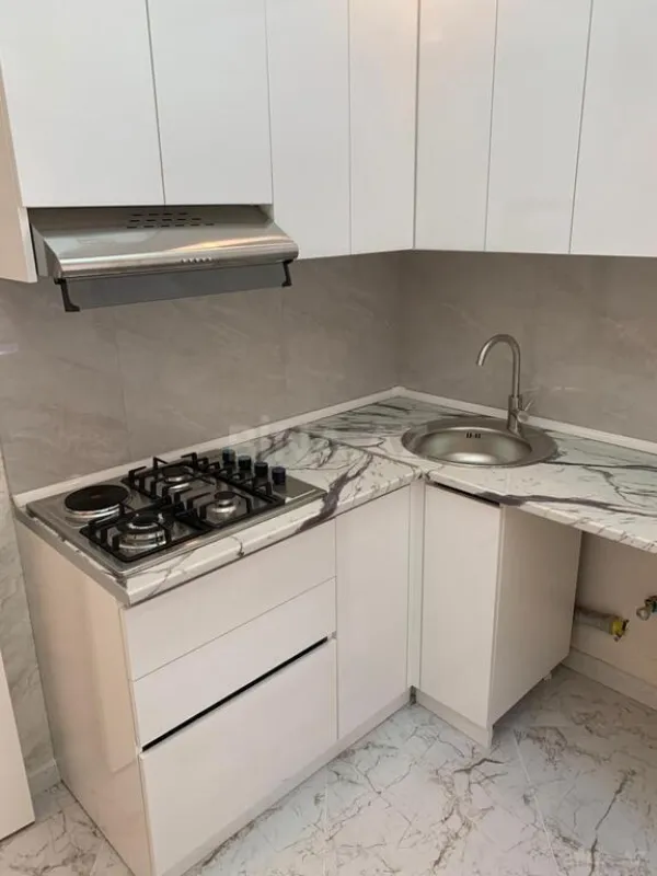 Satılır 2 otaqlı mənzil 46 m²