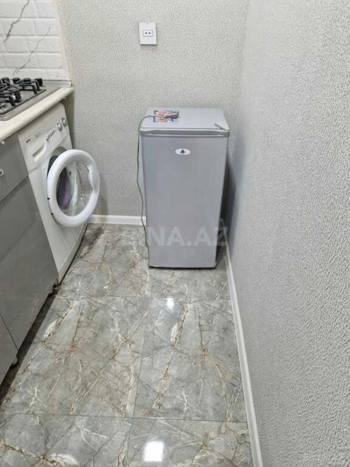 Satılır 1 otaqlı mənzil 45 m²
