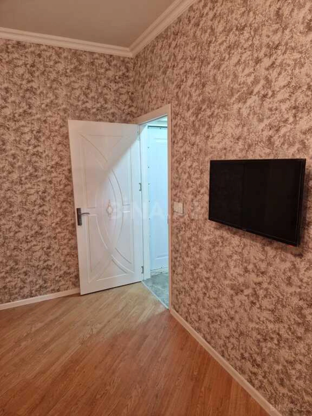 Satılır 1 otaqlı mənzil 45 m²