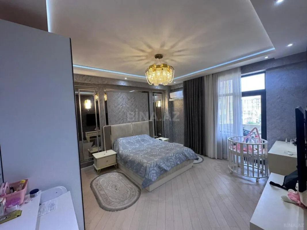 Kirayə verilir 3 otaqlı mənzil 111 m²