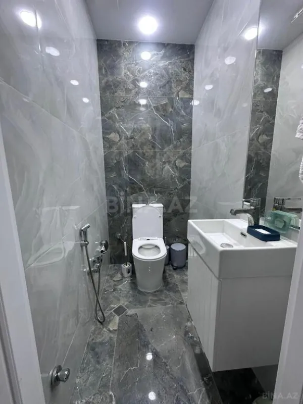 Kirayə verilir 3 otaqlı mənzil 111 m²