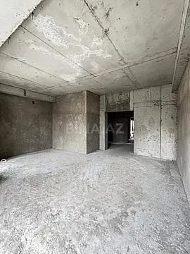 Satılır 3 otaqlı mənzil 136 m²