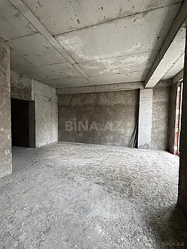 Satılır 3 otaqlı mənzil 136 m²
