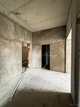 Satılır 3 otaqlı mənzil 136 m²