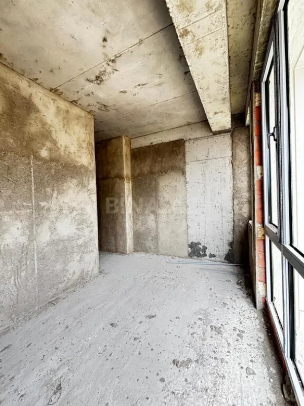 Satılır 3 otaqlı mənzil 136 m²