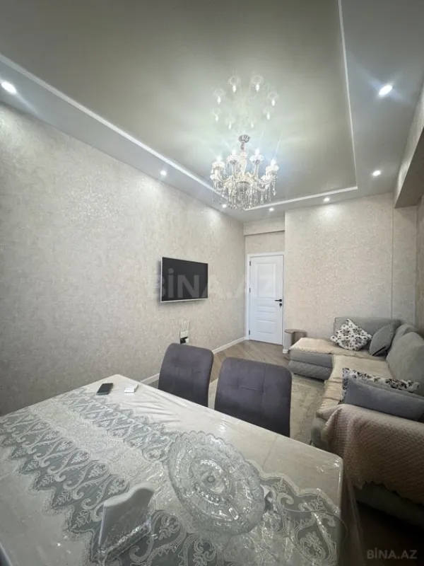 Satılır 2 otaqlı mənzil 65 m²