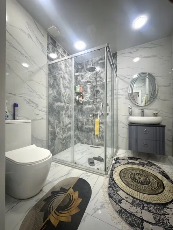 Satılır 2 otaqlı mənzil 65 m²