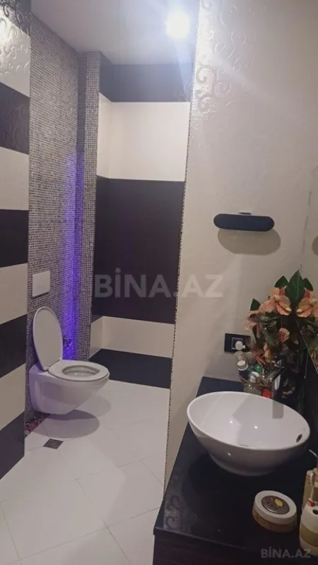 Kirayə verilir 2 otaqlı mənzil 90 m²