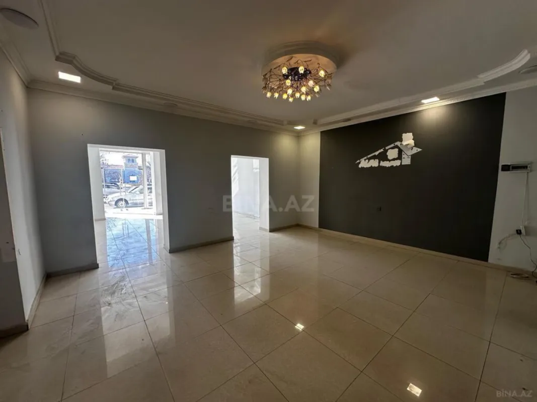 Kirayə verilir obyekt 105 m²