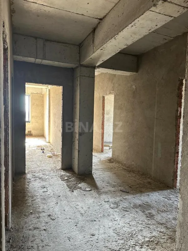 Satılır 3 otaqlı mənzil 147.3 m²